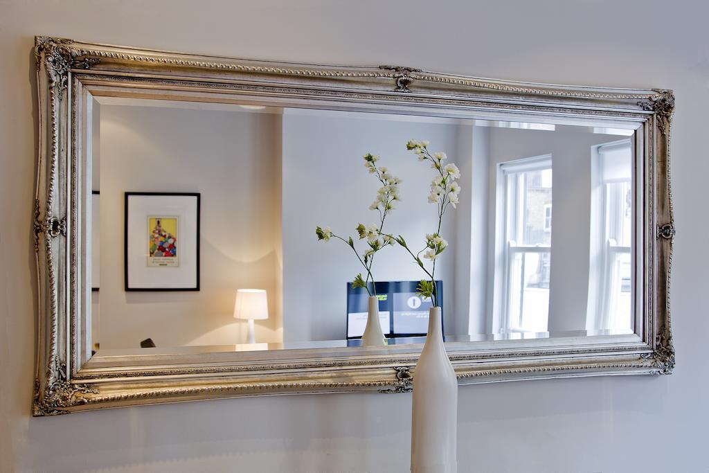 The Mayfair Collections London Room photo